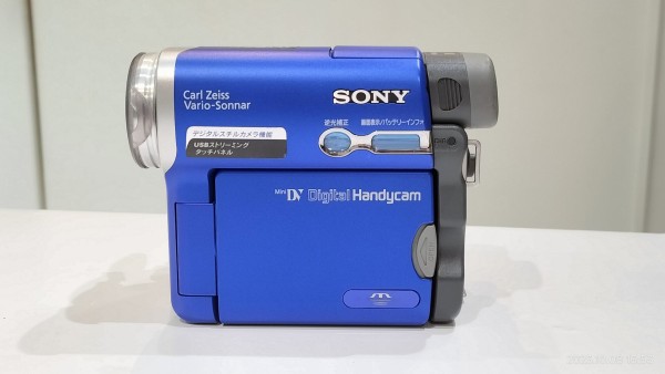 SONY DCR-TRV22 ビデオカメラレコーダー録画再生可動確認済み SONY DCR