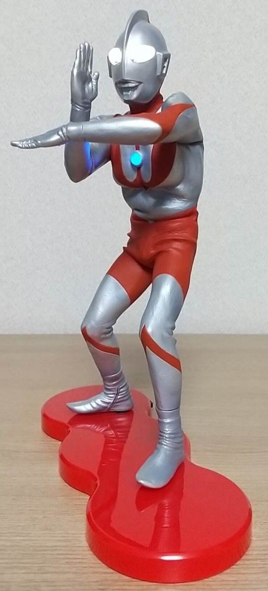 大怪獣シリーズ ウルトラマン(Cタイプ) スペシウム光線ポーズ 発光Ver