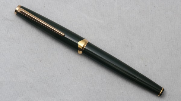 モンブラン万年筆 ビンテージ MONTBLANC 121 ペン先750(18K) MONT
