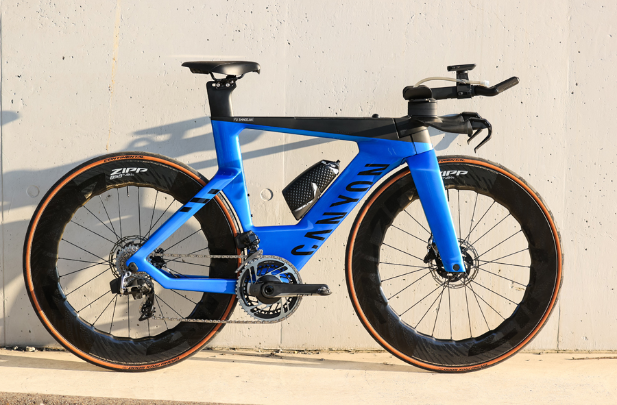 ただのディスク化じゃない。KONA5連覇中CANYON Speedmax 待望のモデル