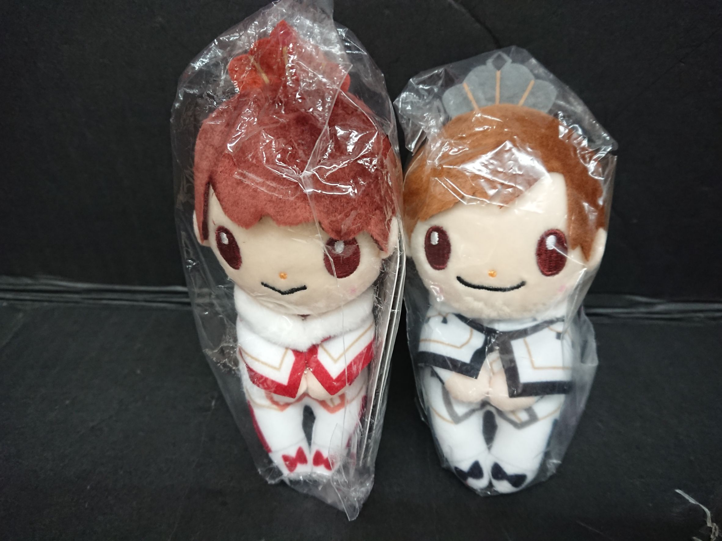 平野紫耀くんちょっこりさんとシュシュのセットです。