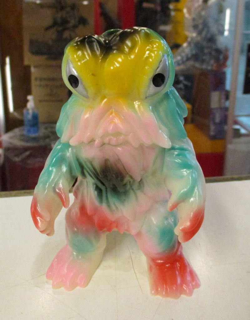 キャラクティックス 夜遊びヘドラソフビ キャラクティックスヘドラ