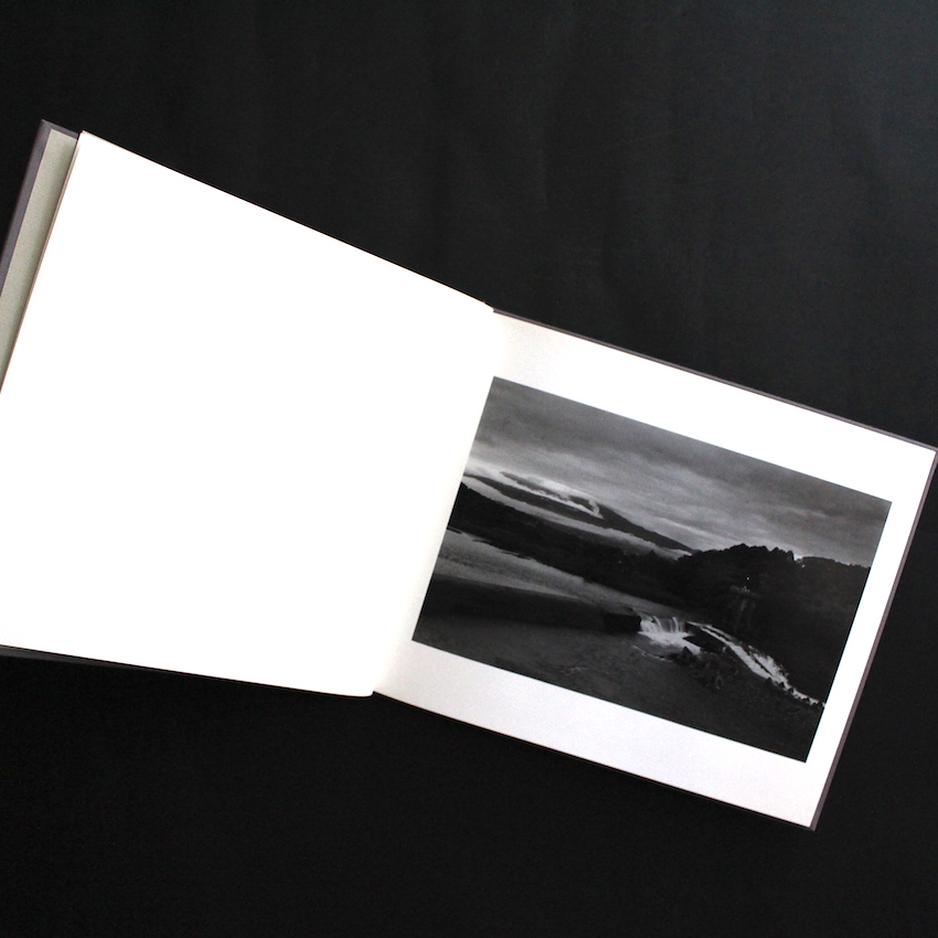 あめふり / Rainy Days - 村越 としや / Toshiya Murakoshi