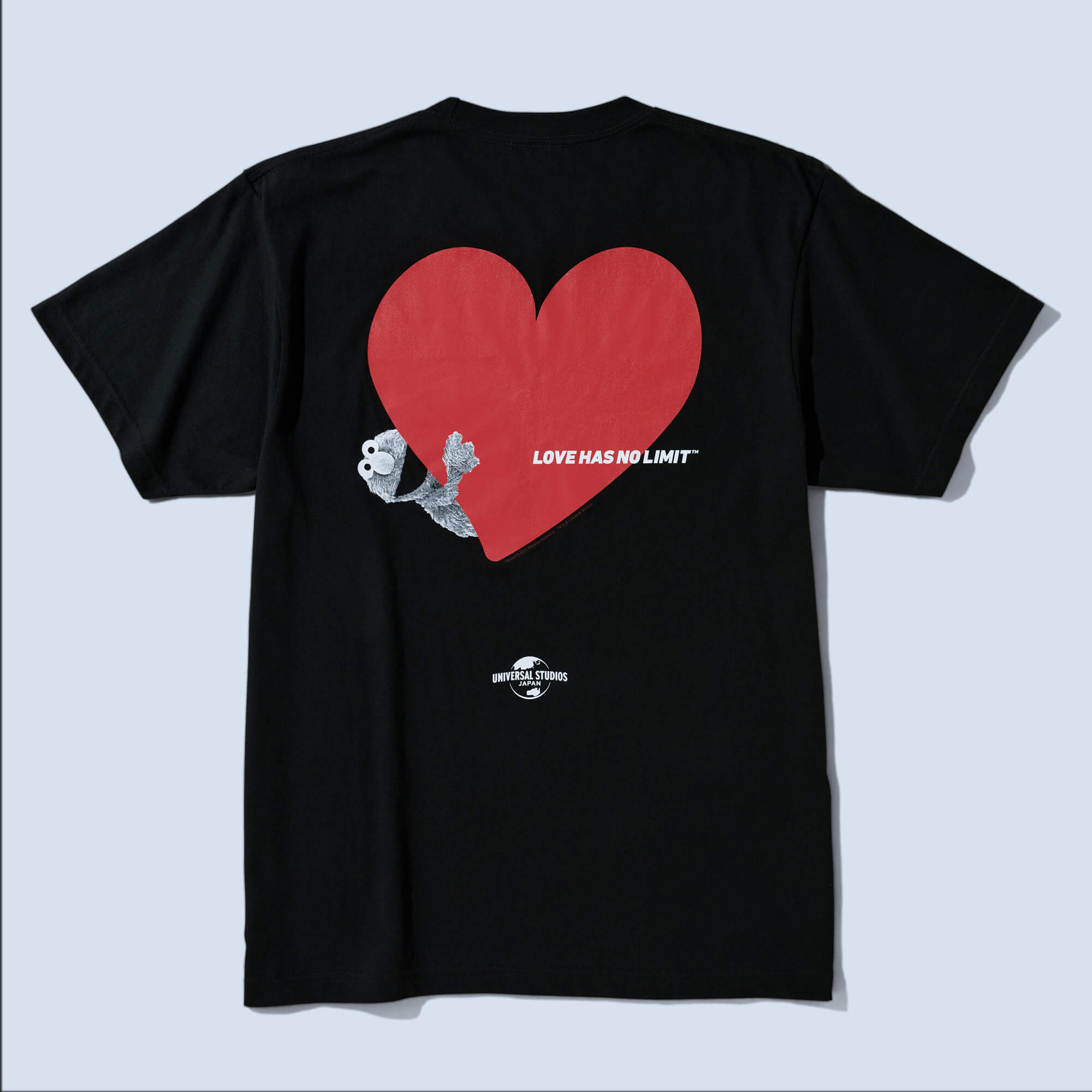 エルモTシャツやスヌーピーのスウェットも登場 USJチャリティTシャツ第