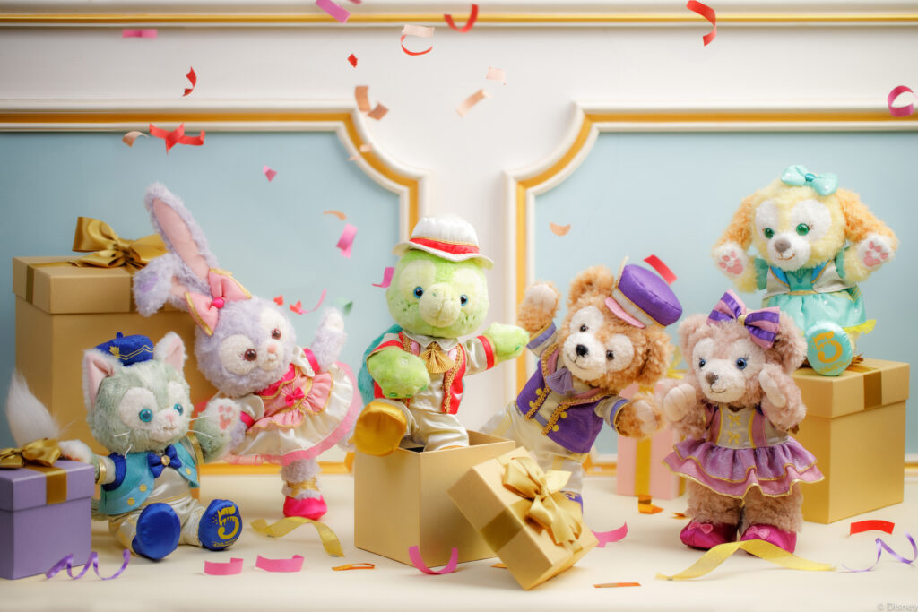 写真】上海ディズニーランド5周年 ミッキー&フレンズ、ダッフィー