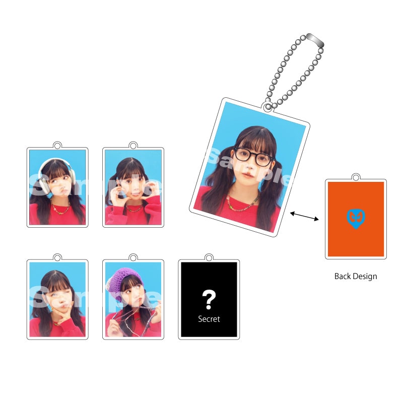 ランダム】気まぐれ証明写真キーホルダー｜CENT｜MAILIVIS(メイリビス)