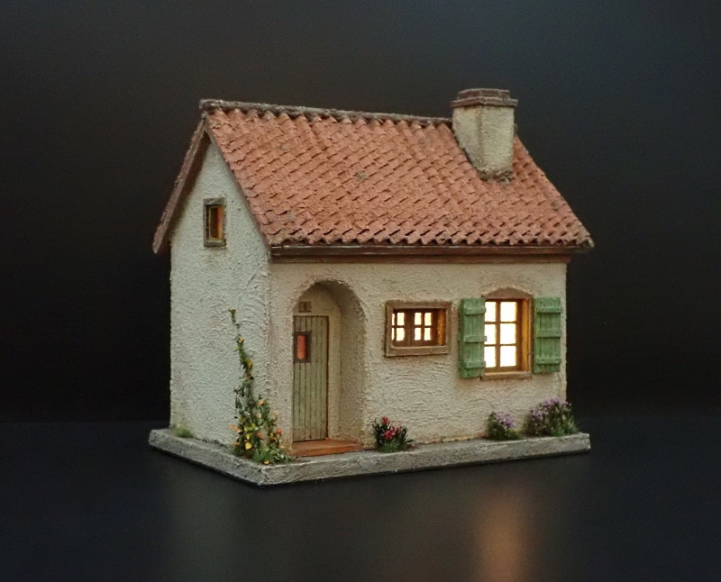 メロウグラスさんの黄色い屋根のお家 Mellow glass 黄色い屋根の家