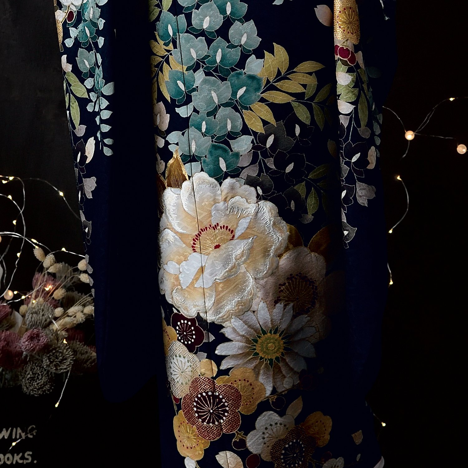 Dear 黒紺 牡丹と藤花（【振袖・袋帯・長襦袢のセット商品です