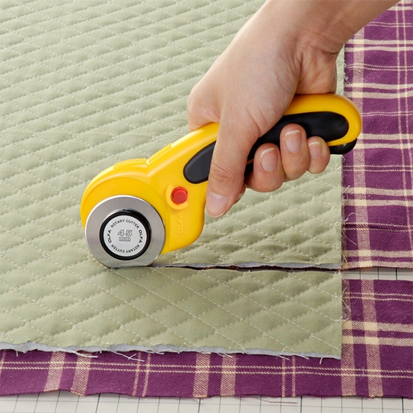 カッター 『オルファ セーフティロータリーカッター L型 156B』 レザー