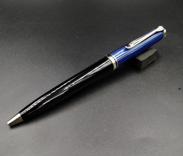 Pelikan ペリカン スーベレーン K805 シルバートリム blue stripe