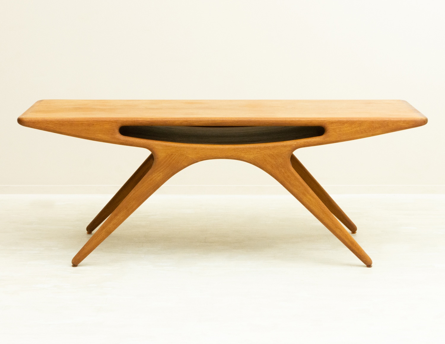 スマイルテーブル ヨハネス・アンダーセン チーク 北欧ビンテージ家具