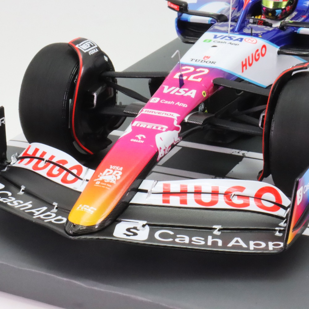ミニチャンプス 1/18 レーシング・ブルズ 2024 マイアミGP 角田裕毅