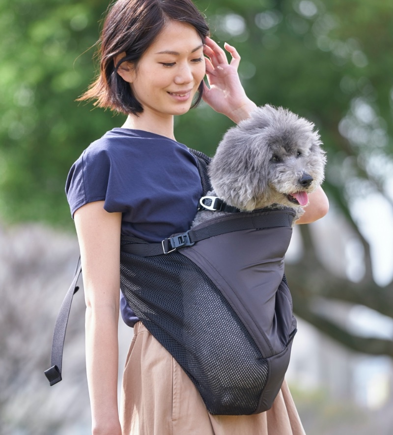 erva(エルバ)の夏用メッシュドッグスリング