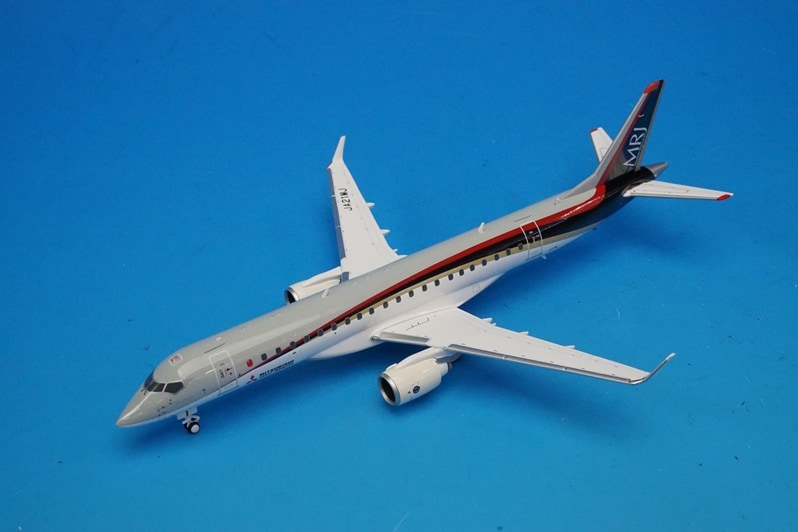 g*_様 Mitsubishi MRJ 1/72スケールモデル g*_様 Mitsubishi MRJ 1/72