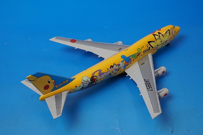 全日空商事 ANAポケモンジェット2000 B747-400 1/400 B747-400 ANA