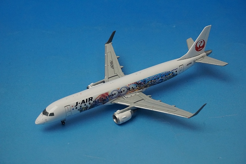 JAL(J-air) エンブラエル190 ミニオンジェット JA248J ミニオン