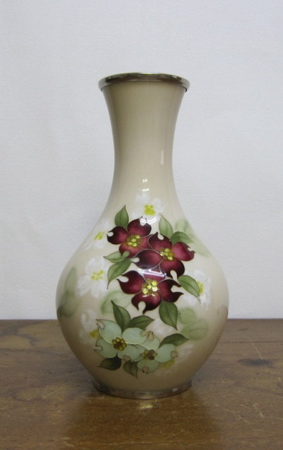 送料無料 最上級田村七宝謹製白地花紋七宝花瓶 銀銘 有線・無線七宝