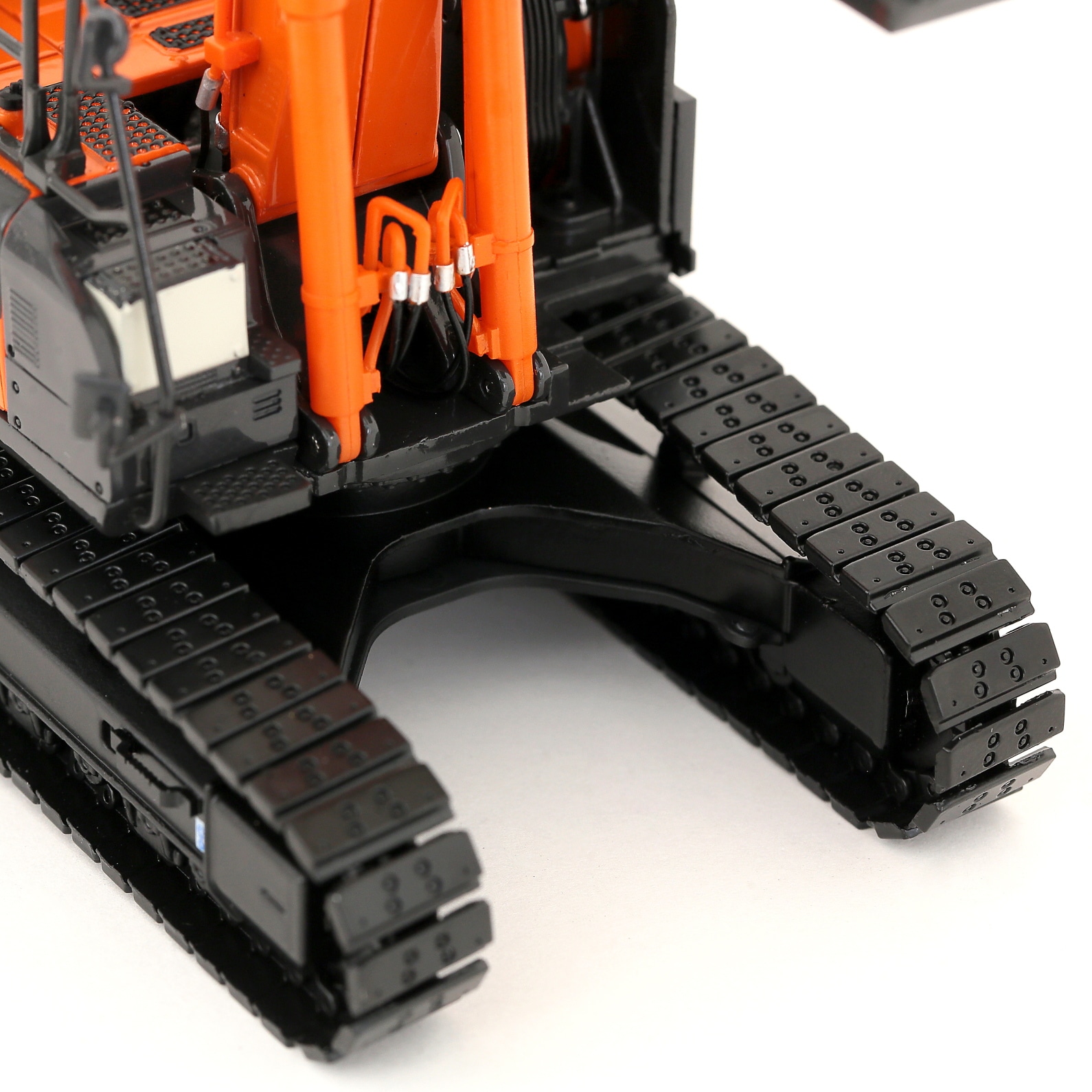 る 日立建機 油圧ショベル ZX330LC-7 グラップル仕様 | SCALE MODEL