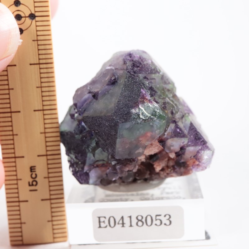 136g 縁取りフローライト キューブタイプ 鉱物標本