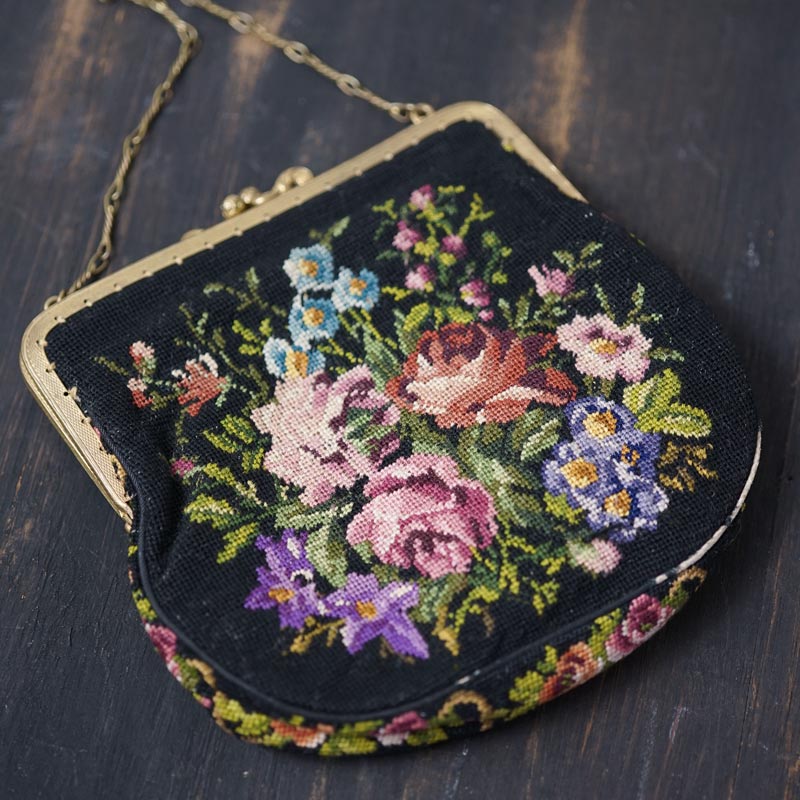 ヴィンテージドイツ メリノツィードニット棒針手編みハート＆蜂柄 中綿