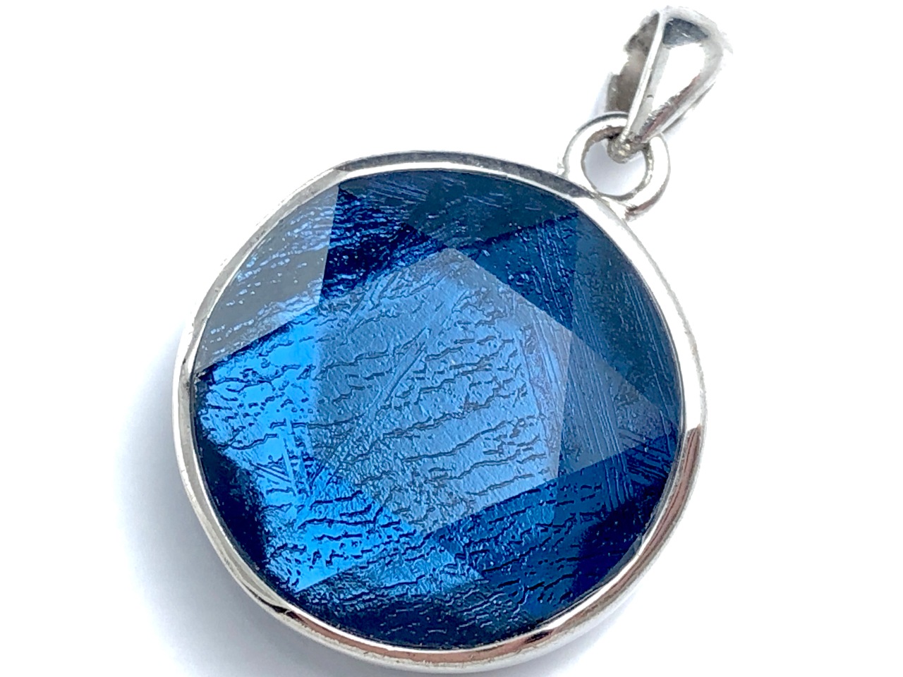 六芒星 モリオン 勾玉 スモーキークォーツ ペンダント 魔除 天然石