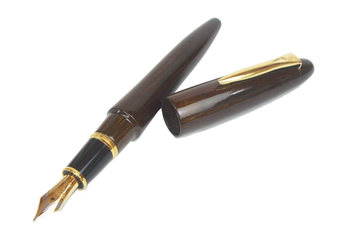 プラチナ万年筆 出雲シリーズ 木軸 万年筆 鉄刀木 タガヤサン グロス