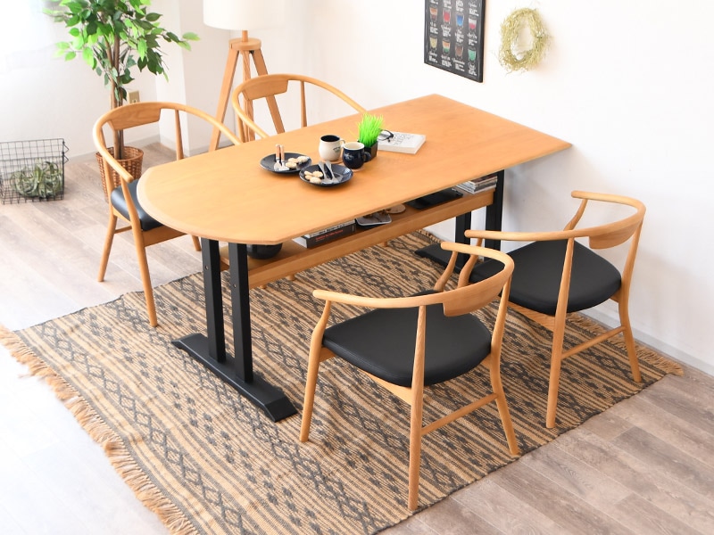 コレクション 木製ダイニングテーブルセット 4脚付き 中華風木製