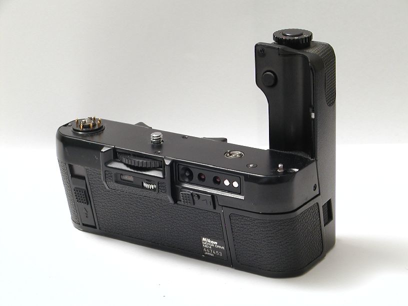 NIKON F3 MOTORDRIVE MD-4 レンズ4本 SB-12 バッグ Nikon F3 MD-4 SB-