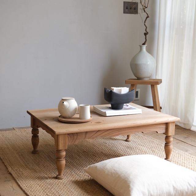 古家具] 楢の文机 ローテーブル / 展示台 木製家具 座卓 アンティーク什器