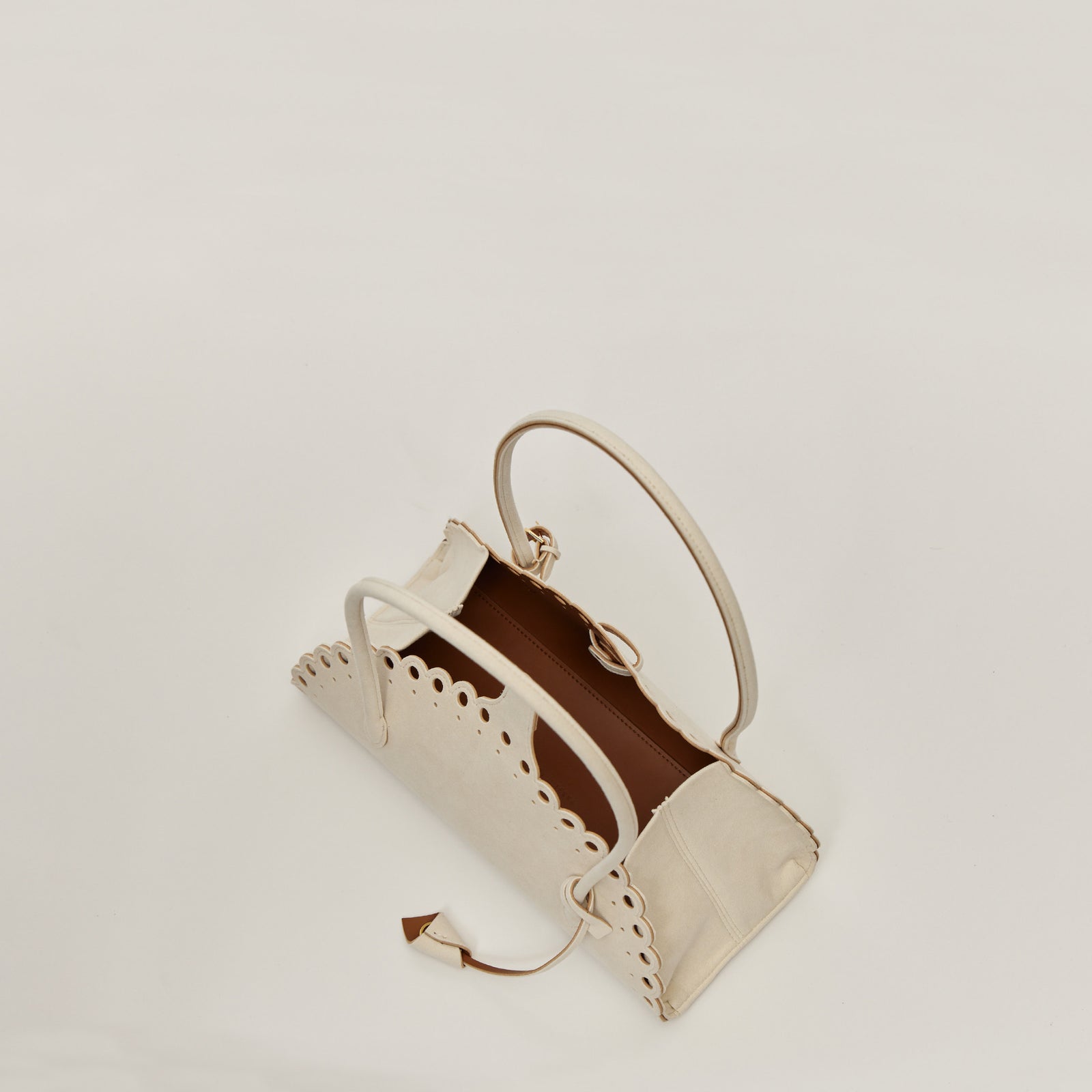 ENSOU - IVORY – MARY AL TERNA