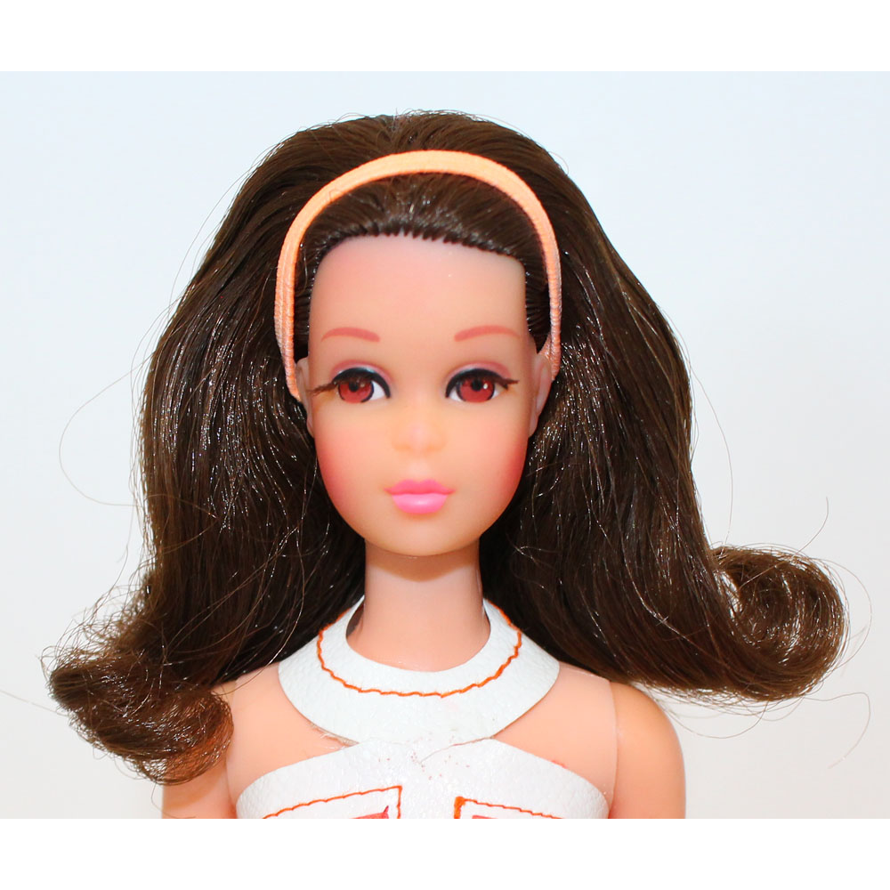 Francie No Bangs Brunette 72MM – Barbie | Marl & B