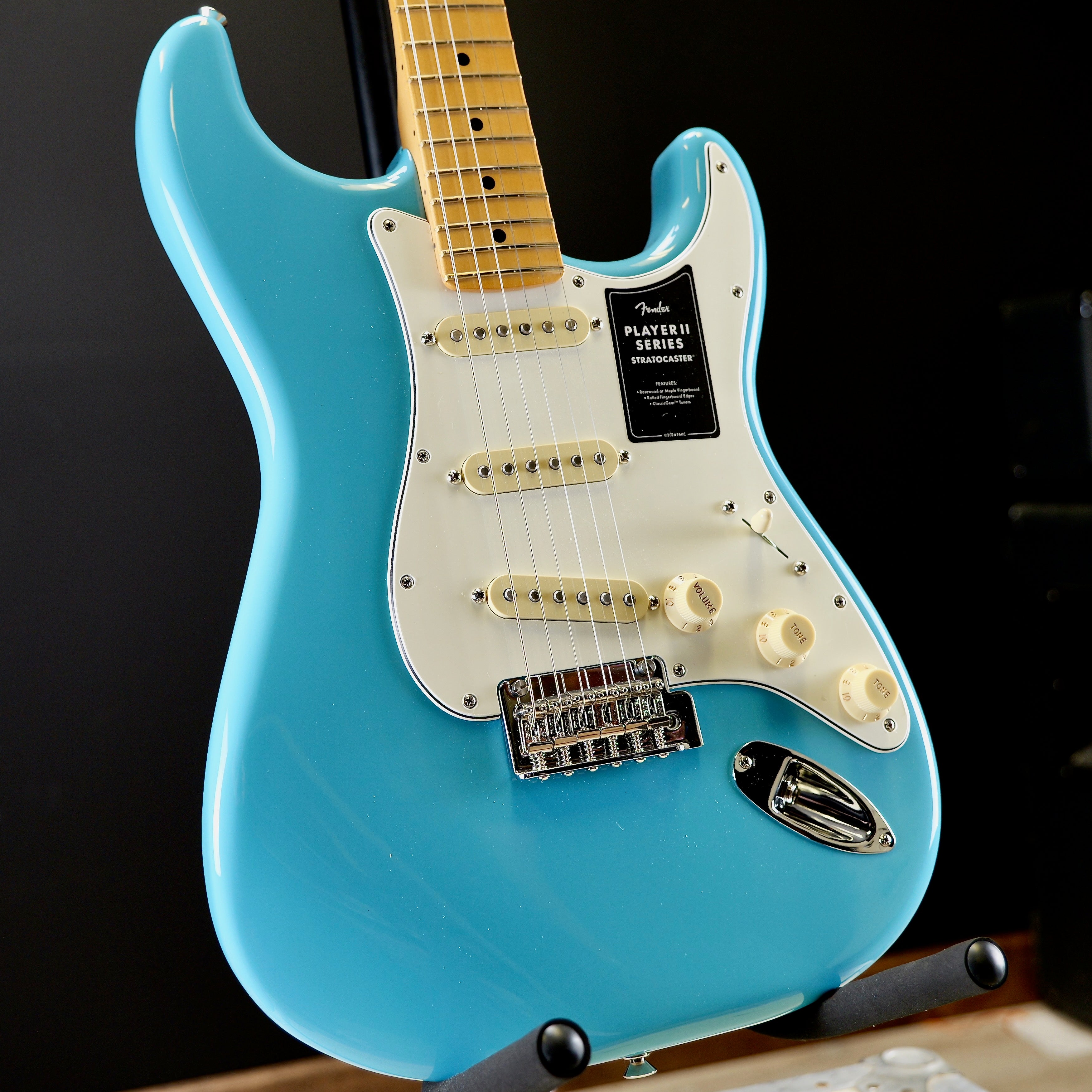 Player II Stratocaster Maple Fingerboard Aquatone Blue – Matt's