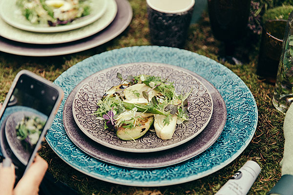 レースプレート 32cmの大皿 北欧食器ブランドの陶器