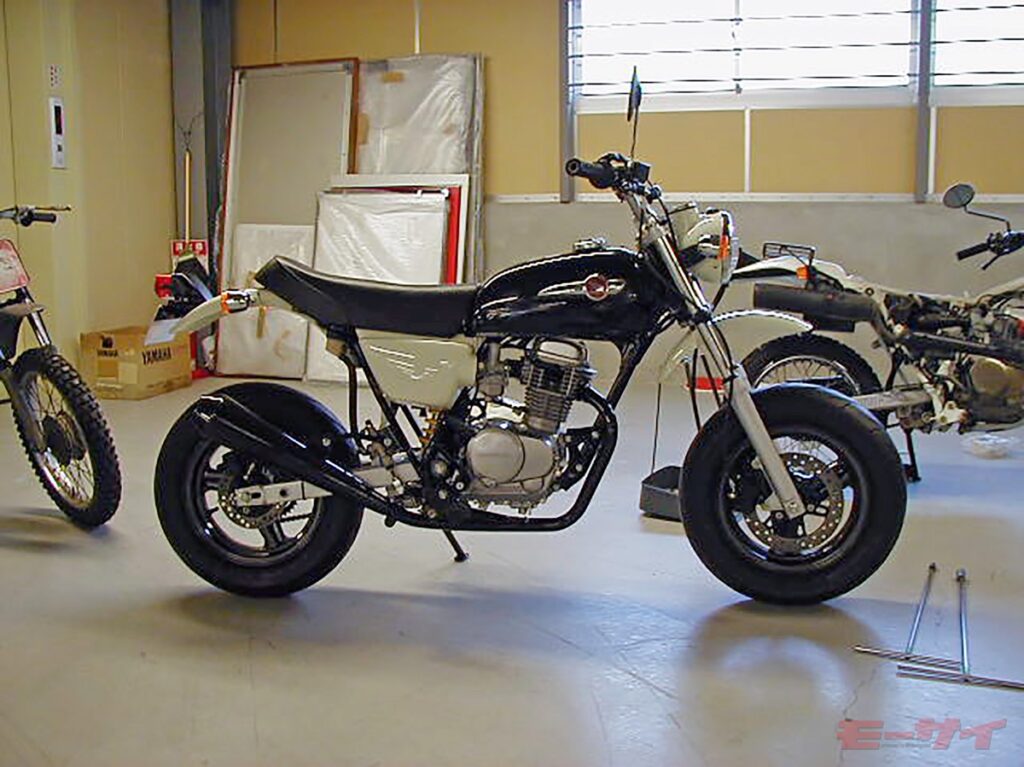 エイプApe 純正タンク 値下げ出来ます※ APE50 FI純正タンク ホンダ
