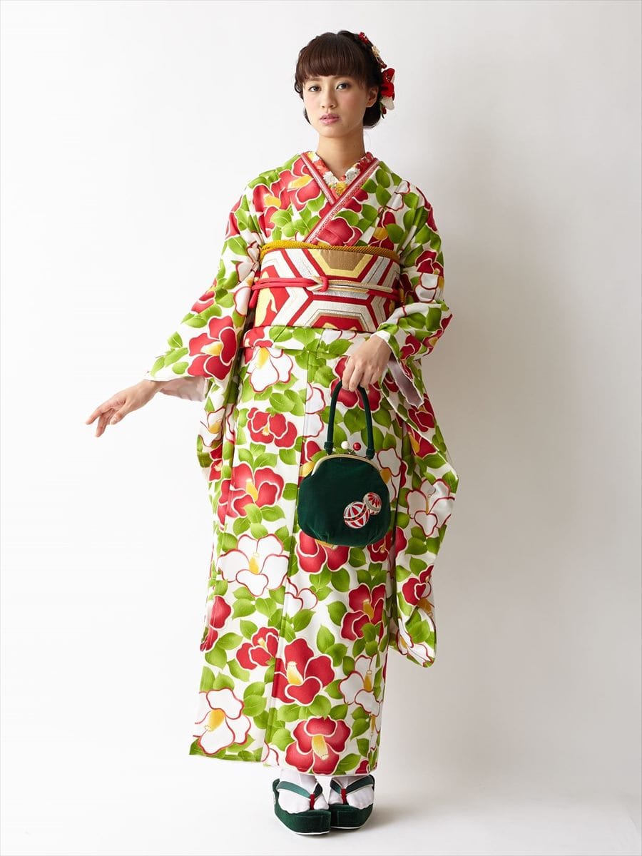 振袖単品「レトロ椿」(FREE オフホワイト): ふりふ ｜ミマツグループ