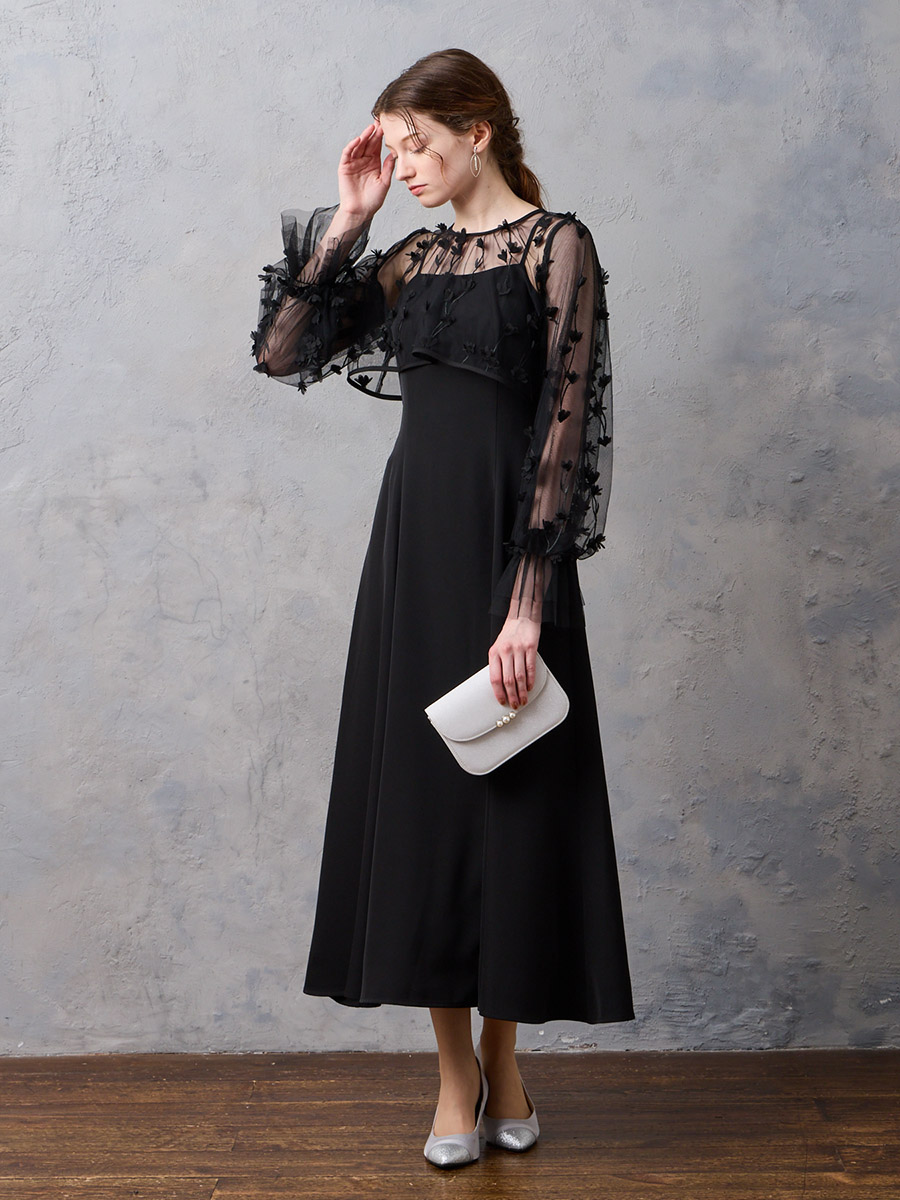 3Dフラワー刺繍ボリュームスリーブブラウス×フィット＆フレア