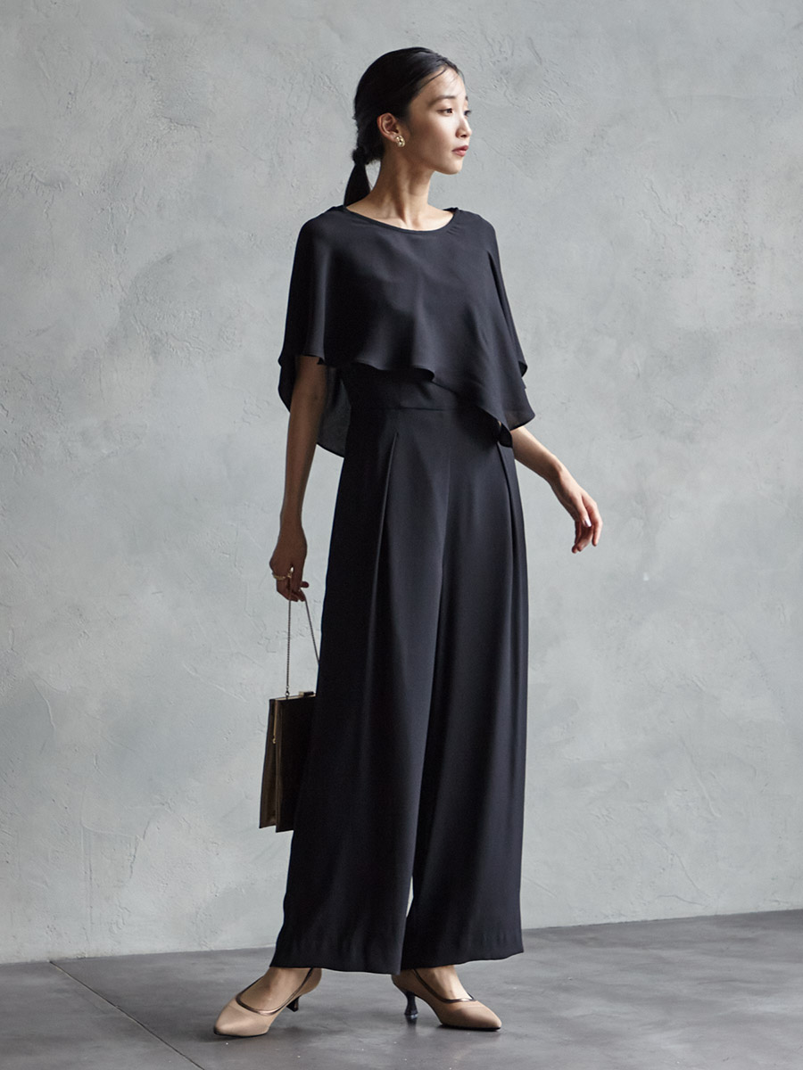 ケープ付ストレートパンツオールインワン(M ブラック): AIMER | エメ