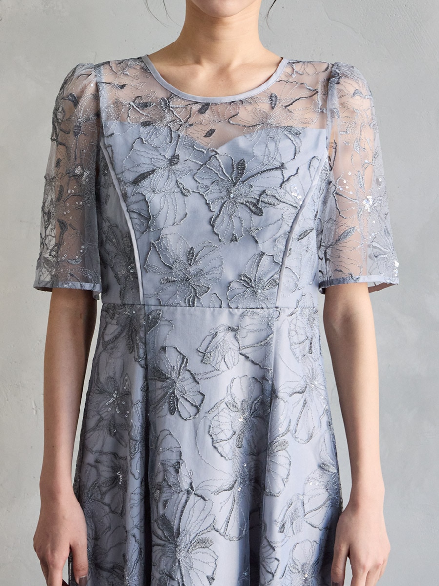 ビオラモチーフ スパンコール 刺繍 ドレス グレー 結婚式 同窓会 Leja