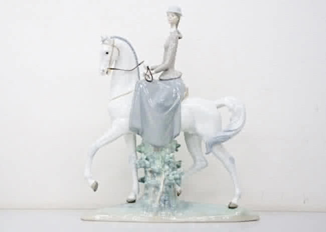 LLADRO リヤドロ フィギュリン白馬に乗った男女 LLADRO リヤドロ