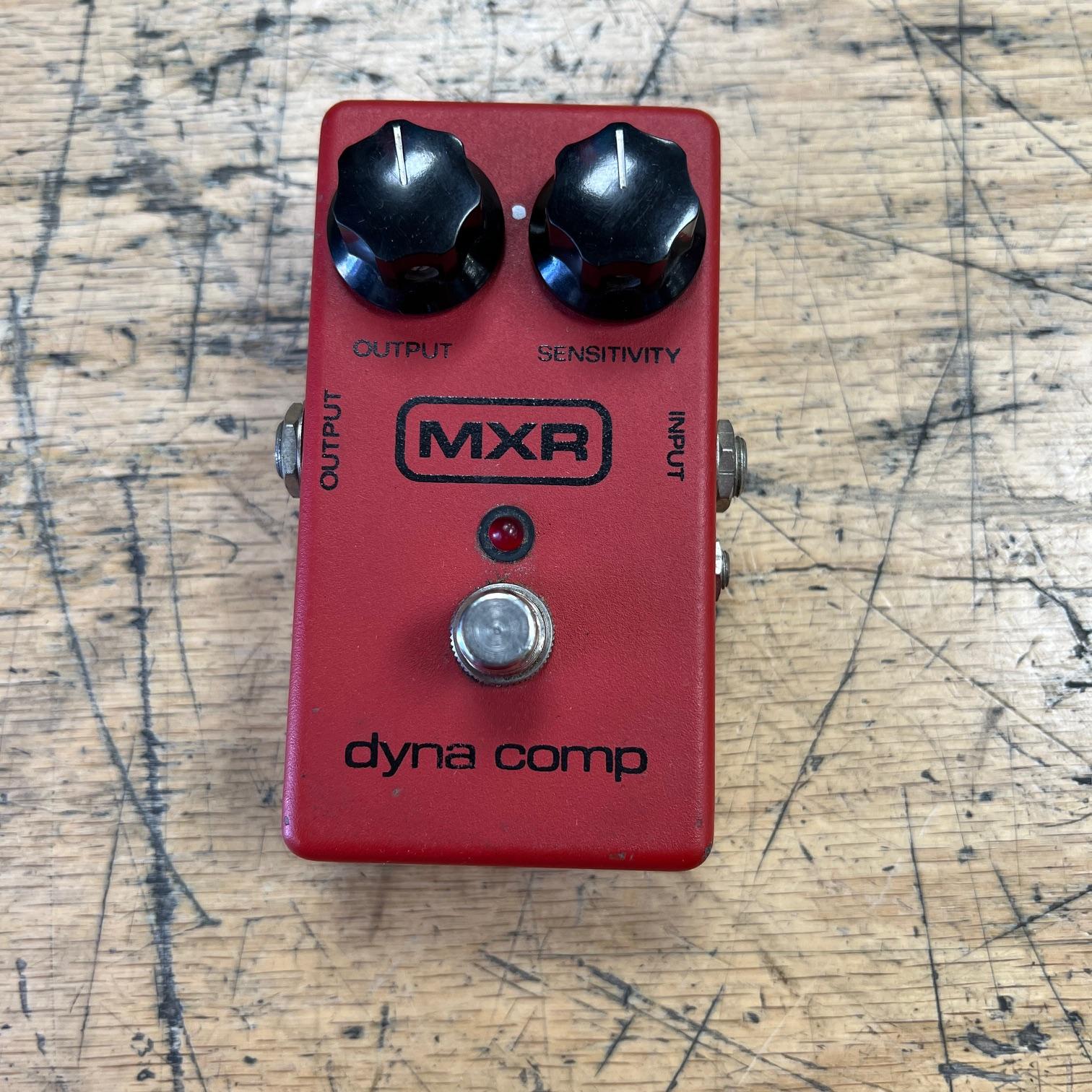 Vintage MXR Dyna Comp Block Guitar Pedal with Original Box | Metro