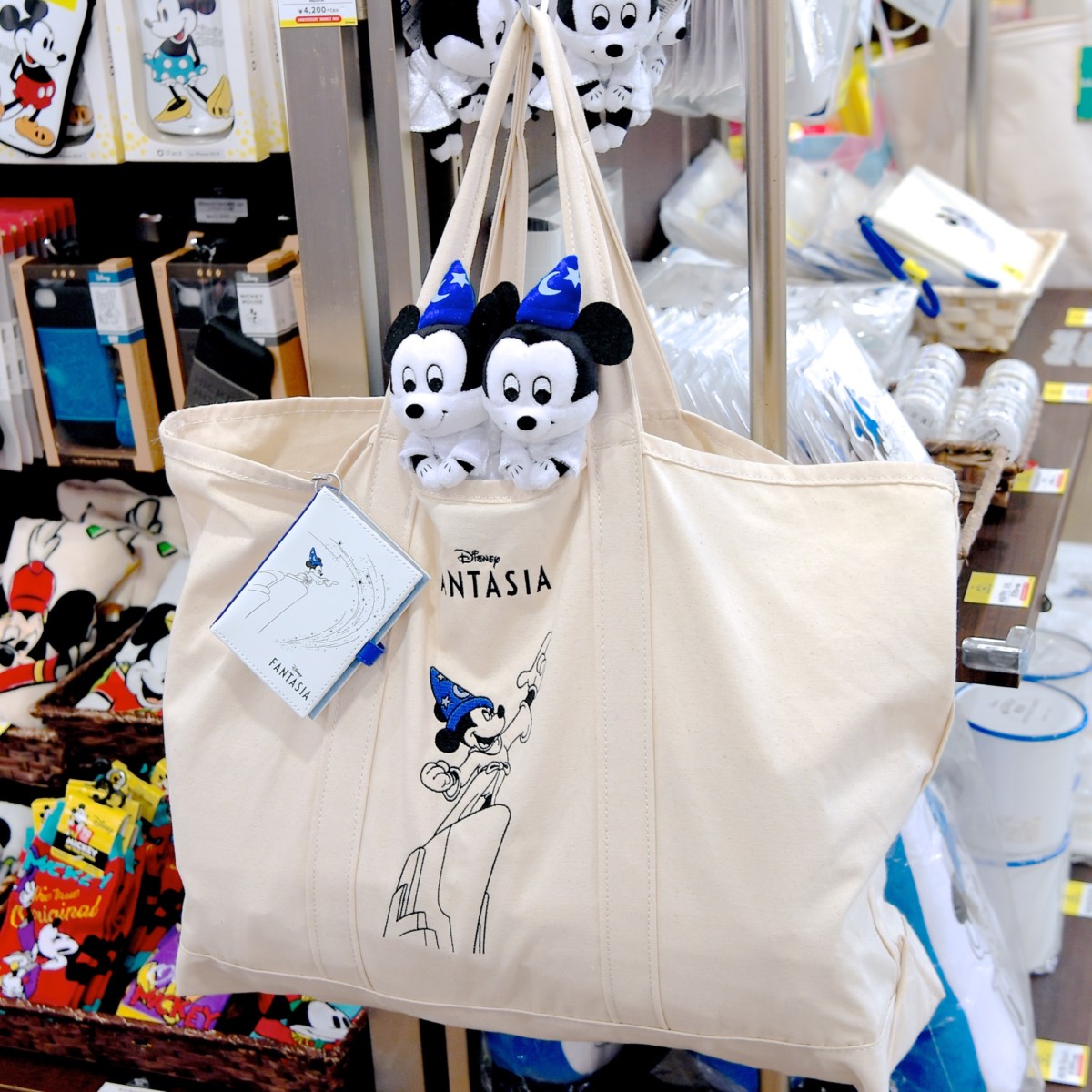 ソーサラーミッキーちょっこりさんも！「MICKEY 90th ANNIVERSARY