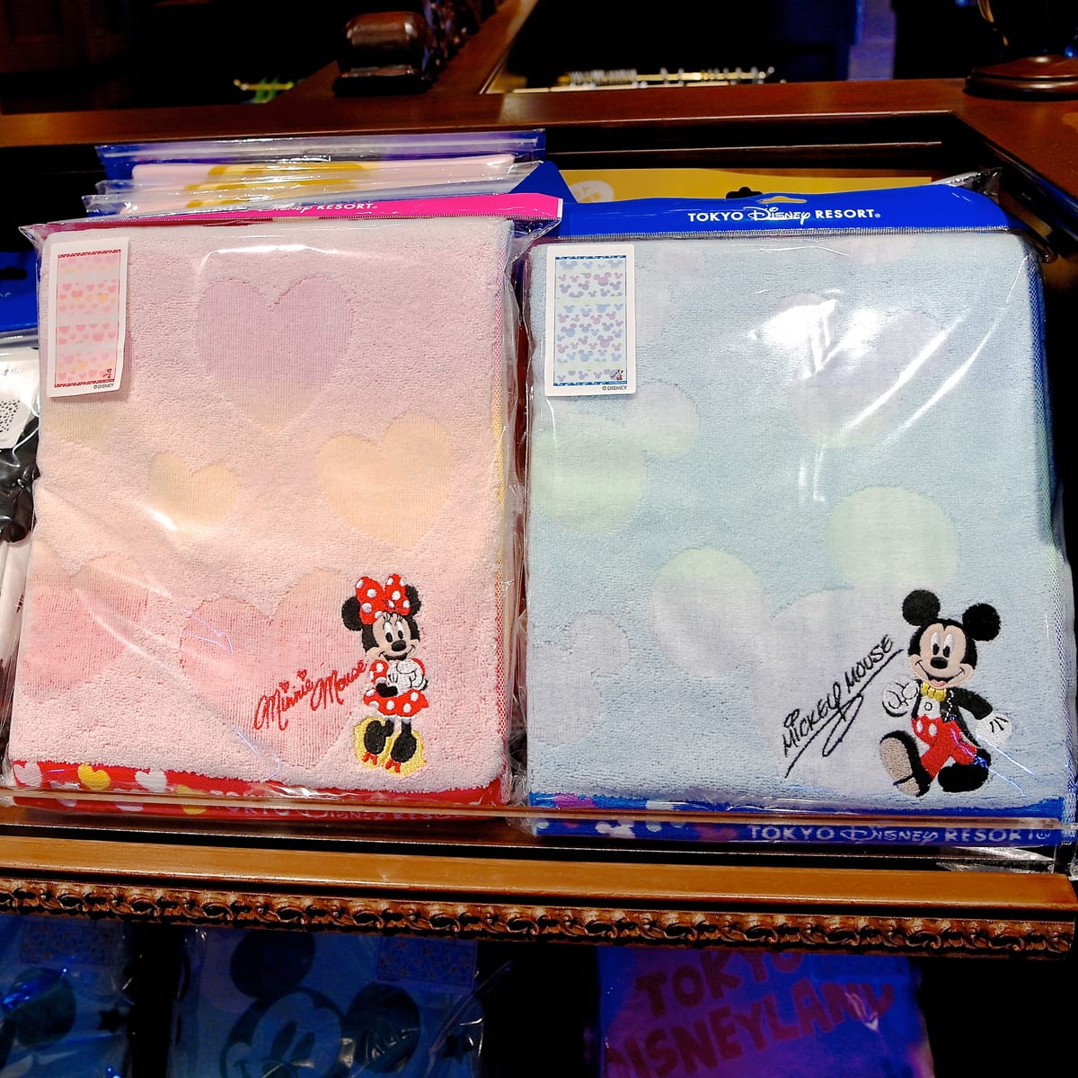 ミッキーマウス・ミニーマウスデザイン！東京ディズニーランド バス