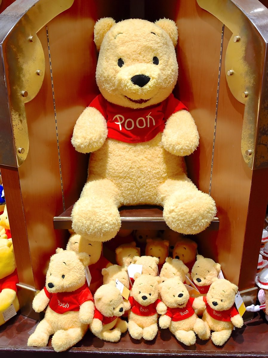 超特大くまのプーさん ぬいぐるみディズニーリゾート東京ディズニーランド