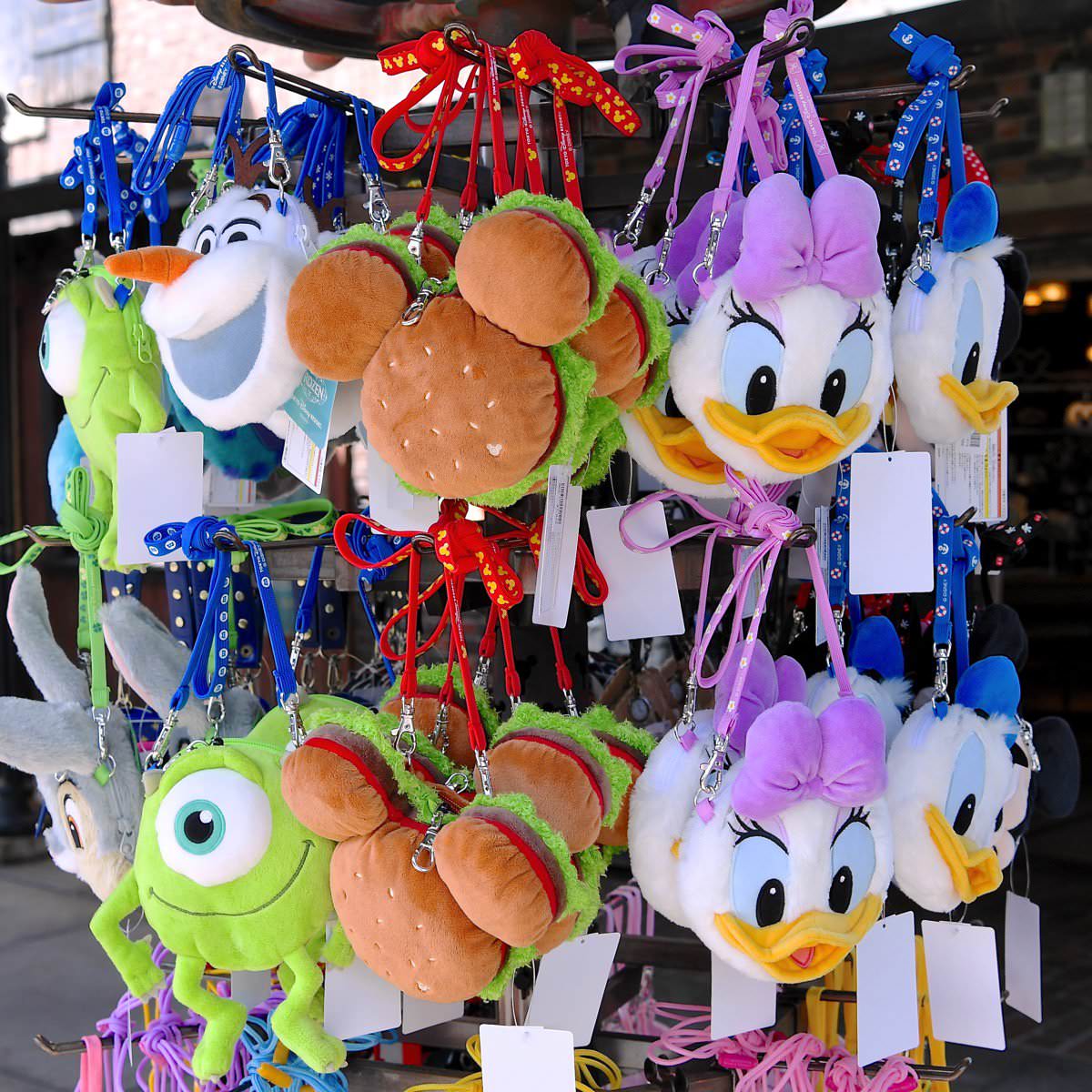 ディズニー ぬいぐるみバッジ パスケース 13個セット まとめ売り