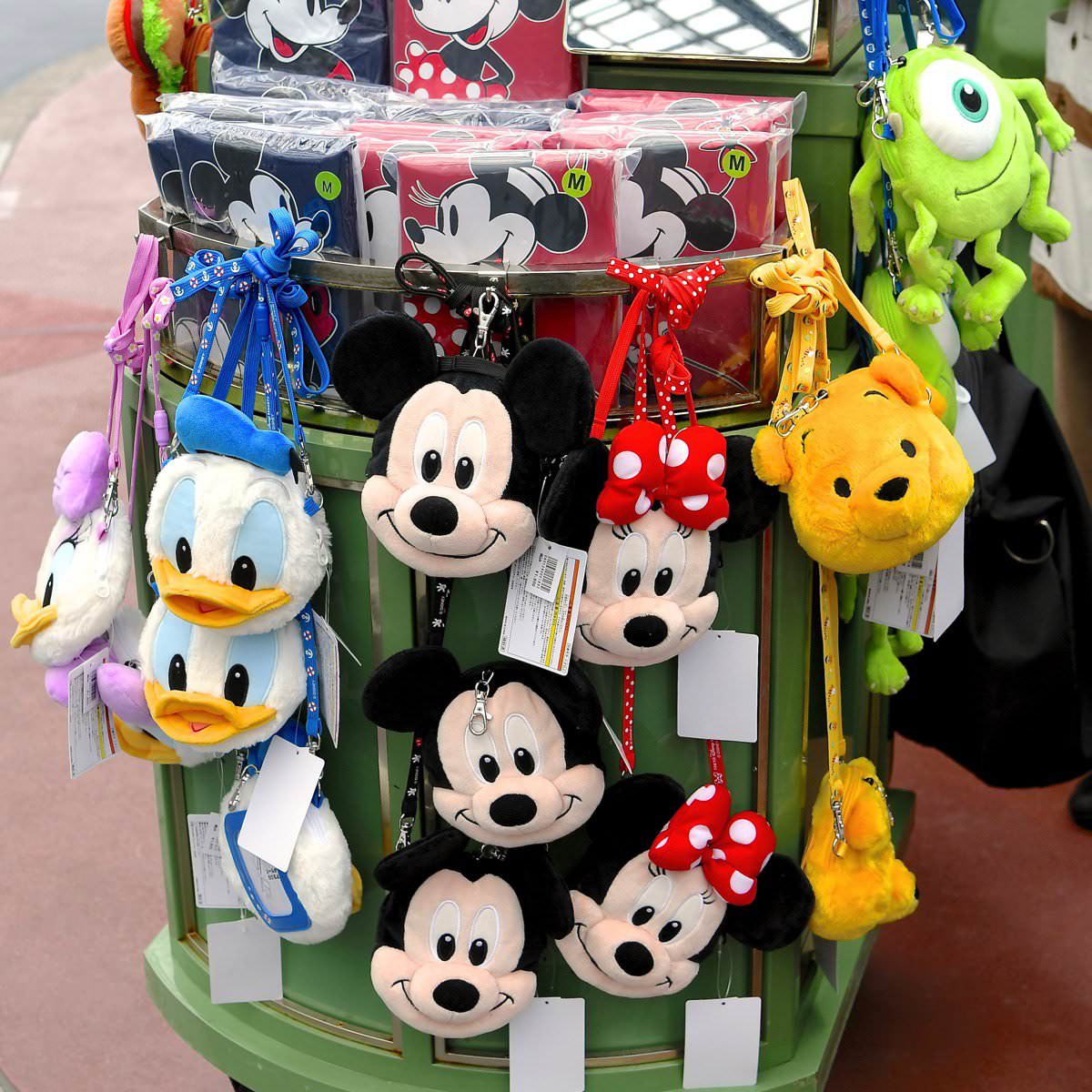 定期入れなど普段使いにも☆東京ディズニーランド2016秋冬パスケース