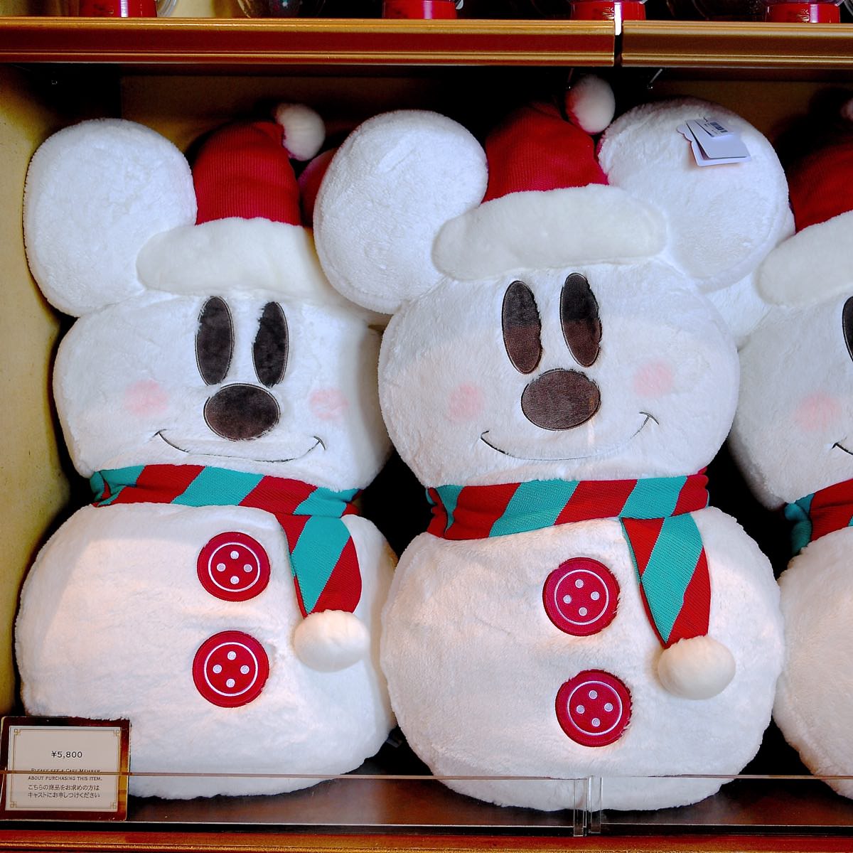 ディズニー ミッキー スノースノー 雪だるま ぬいぐるみクッション BIG