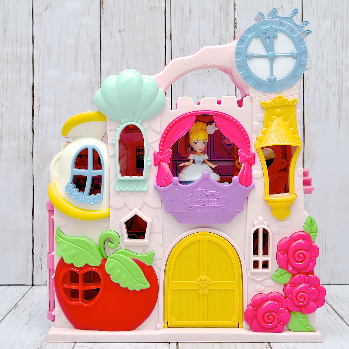 ディズニーキャッスルコレクション ディズニープリンセスお城