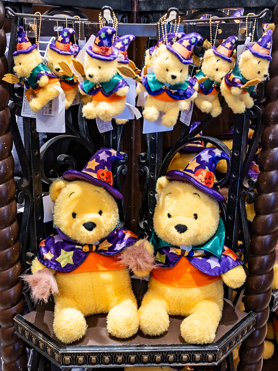 ディズニー ハロウィン2022 プーさん はち ぬいぐるみ ハチに仮装した