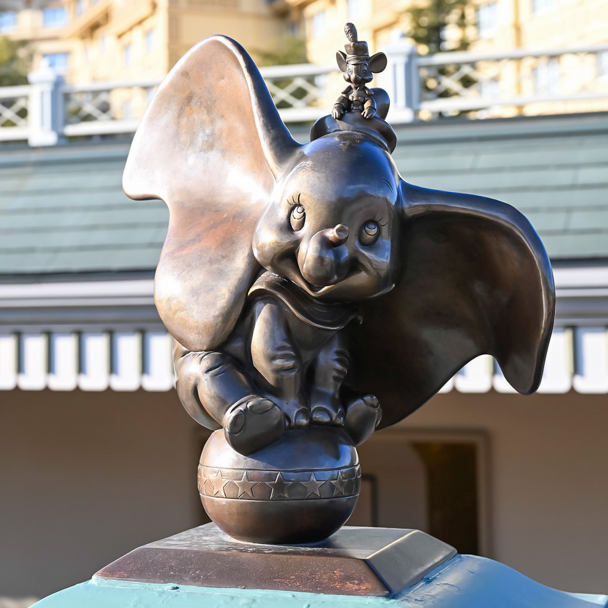 ダンボ ブロンズ像 【公式通販】