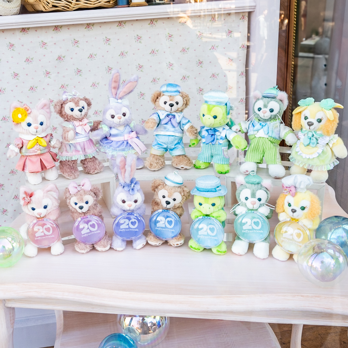 ディズニーシー ダッフィーフレンズ カラフルハピネス ワッペン